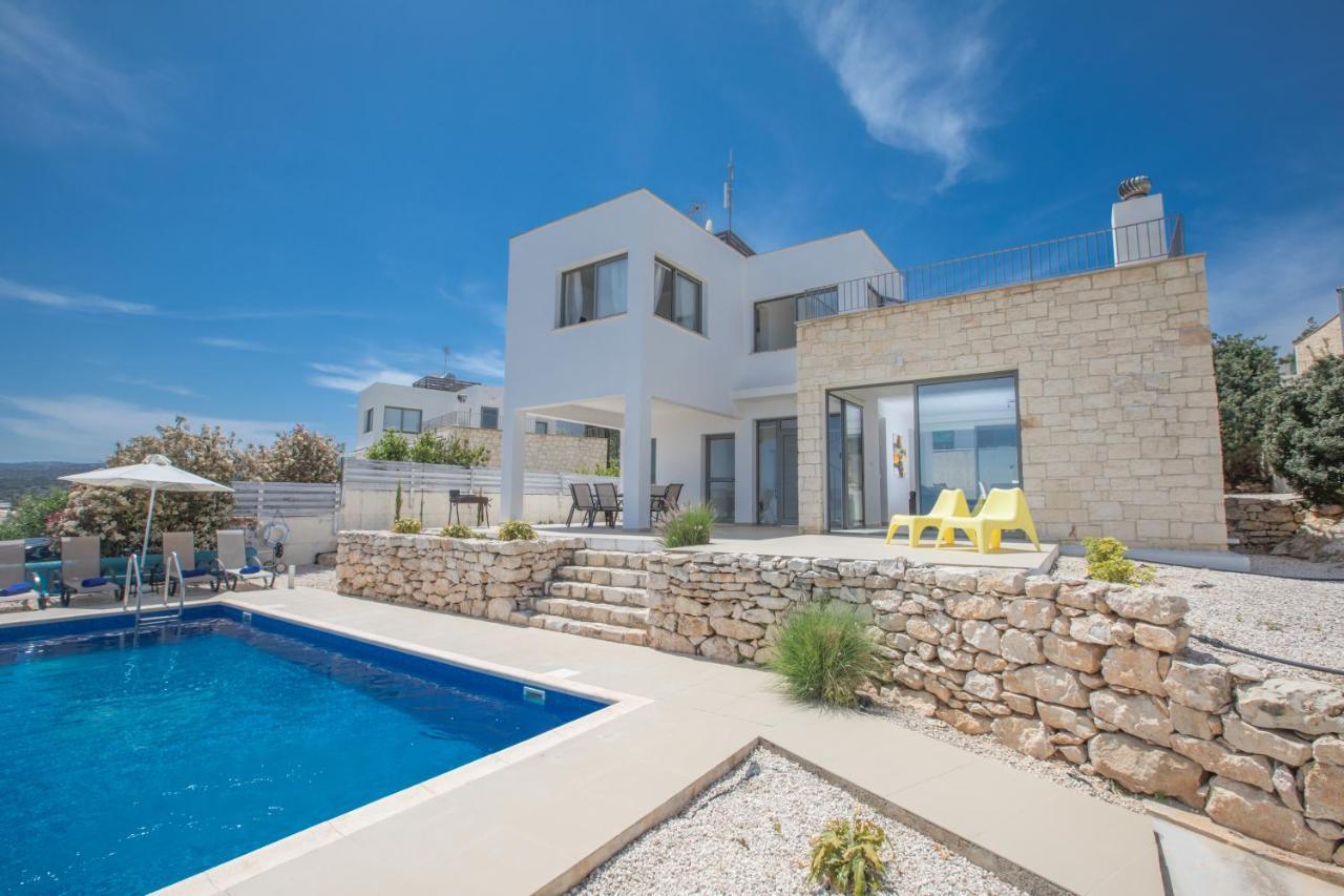 Esprit Villa 30 Polis Exterior photo