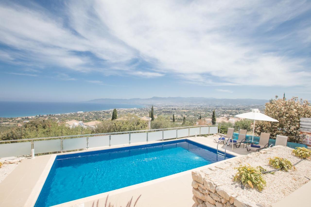 Esprit Villa 30 Polis Exterior photo